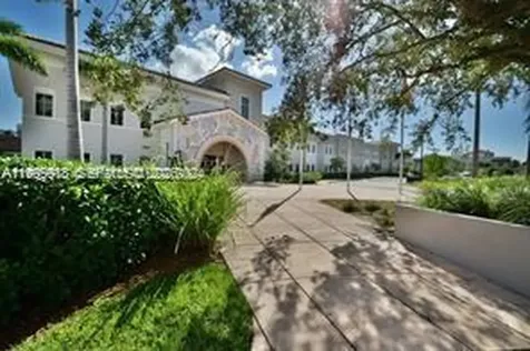 8375 NW 51st Terrace Doral FL 33166