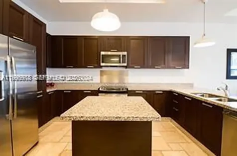 8375 NW 51st Terrace Doral FL 33166