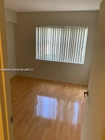 5921 Washington Street Hollywood FL 33023