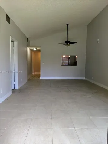 460 Lakeview Drive Weston FL 33326