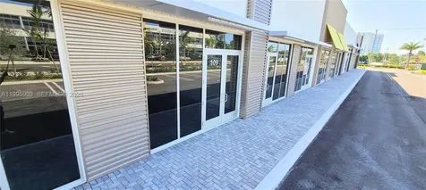 10890 NW 17 Sweetwater FL 33172