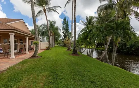 1190 SW 108th Way Davie FL 33324