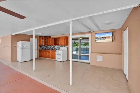 19411 Gulfstream Road Cutler Bay FL 33157