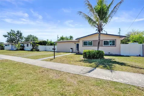 19411 Gulfstream Road Cutler Bay FL 33157