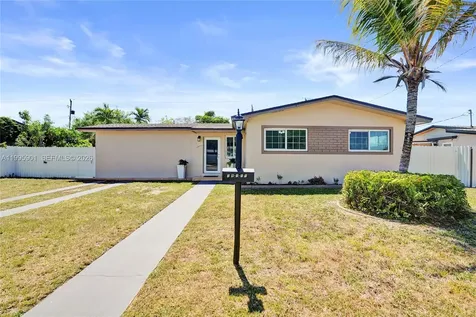 19411 Gulfstream Road Cutler Bay FL 33157