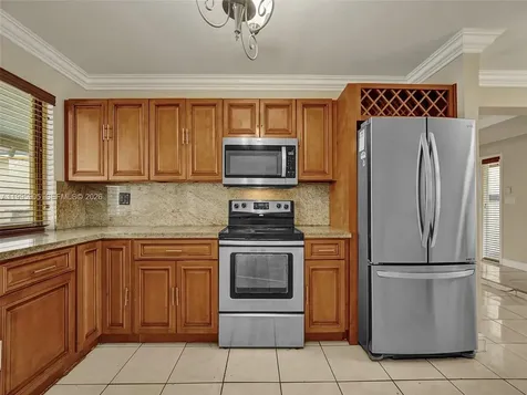 7231 NW 20th Street Sunrise FL 33313