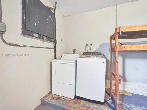 7231 NW 20th Street Sunrise FL 33313