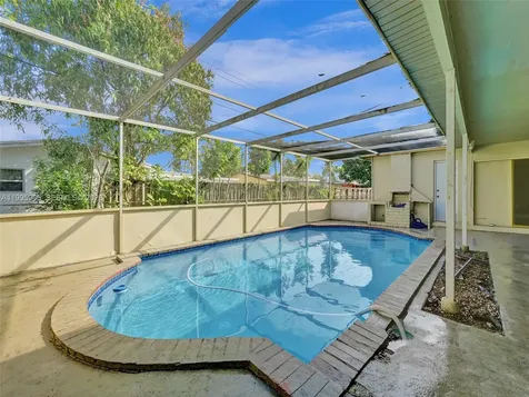 7231 NW 20th Street Sunrise FL 33313