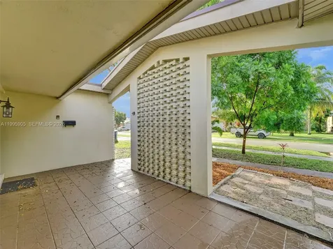 7231 NW 20th Street Sunrise FL 33313