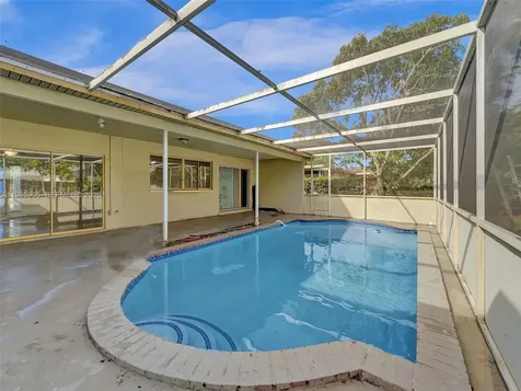 7231 NW 20th Street Sunrise FL 33313