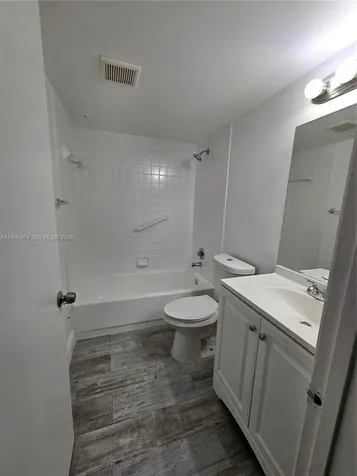 800 SW 131st Avenue Pembroke Pines FL 33027