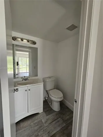 800 SW 131st Avenue Pembroke Pines FL 33027