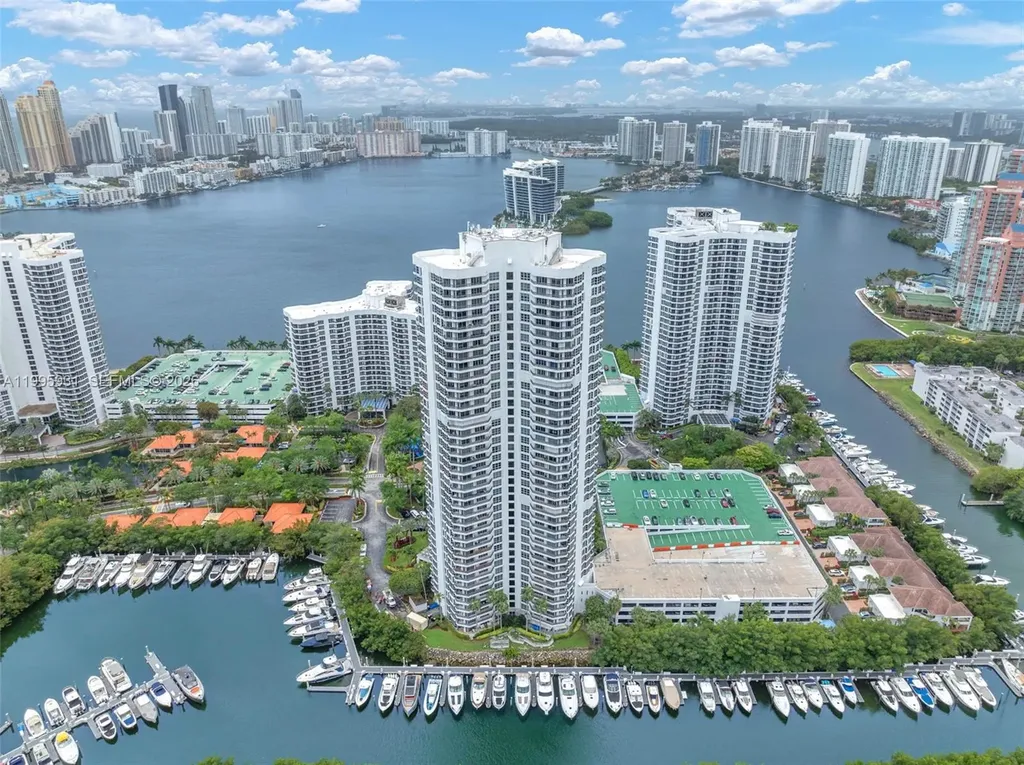 3500 Mystic Pointe Drive Aventura FL 33180