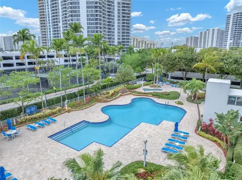 3500 Mystic Pointe Drive Aventura FL 33180