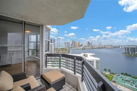 3500 Mystic Pointe Drive Aventura FL 33180
