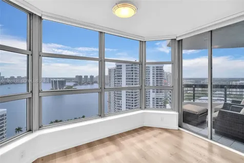 3500 Mystic Pointe Drive Aventura FL 33180