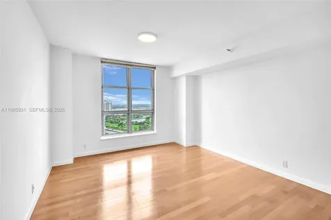 3500 Mystic Pointe Drive Aventura FL 33180