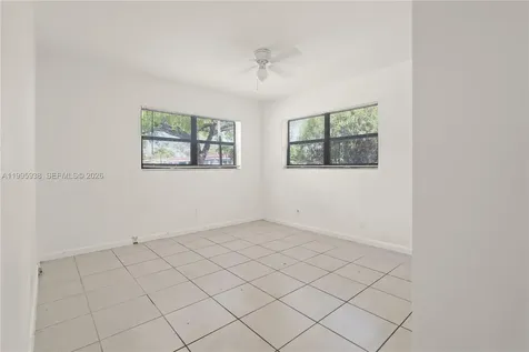 501 SW 9th Street Hallandale Beach FL 33009