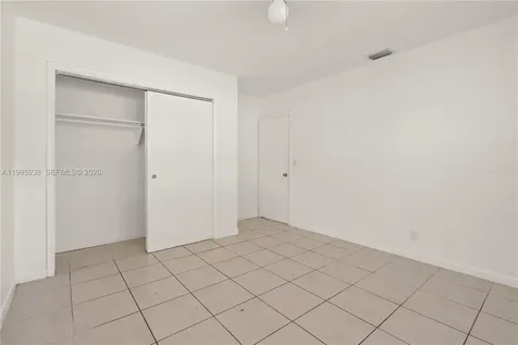 501 SW 9th Street Hallandale Beach FL 33009