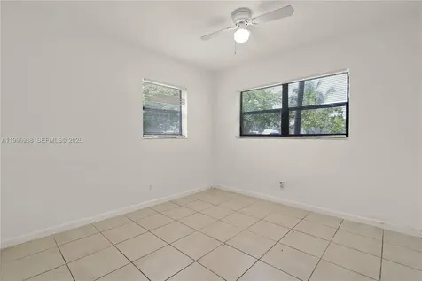 501 SW 9th Street Hallandale Beach FL 33009