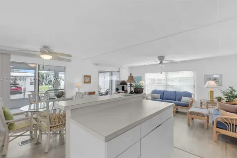 812 S Silver Circle Key Largo FL 33037
