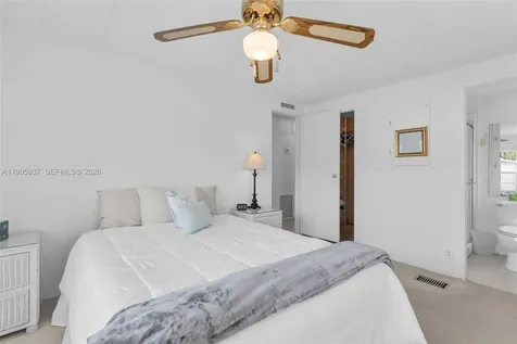 812 S Silver Circle Key Largo FL 33037