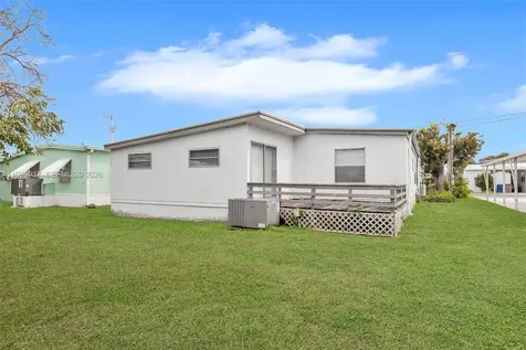 812 S Silver Circle Key Largo FL 33037