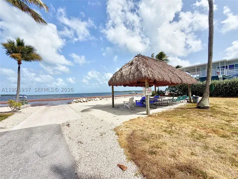 812 S Silver Circle Key Largo FL 33037