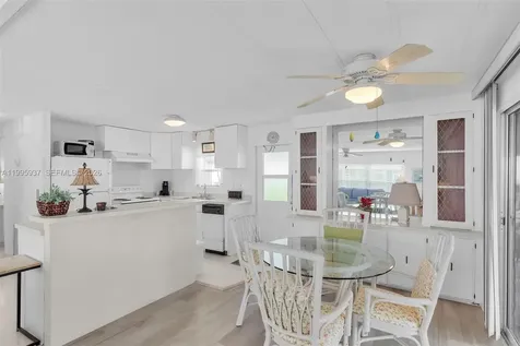 812 S Silver Circle Key Largo FL 33037