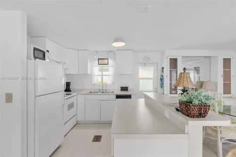 812 S Silver Circle Key Largo FL 33037