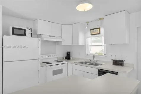 812 S Silver Circle Key Largo FL 33037