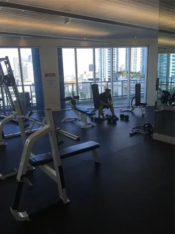 185 SW 7th Street Miami FL 33130