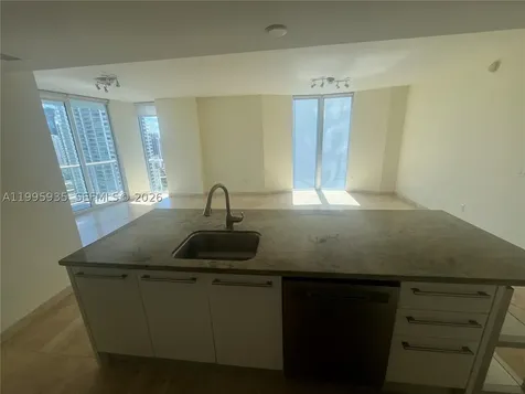 185 SW 7th Street Miami FL 33130