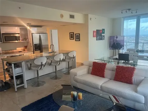 185 SW 7th Street Miami FL 33130