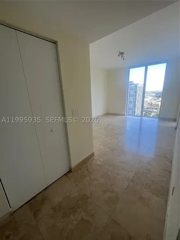 185 SW 7th Street Miami FL 33130
