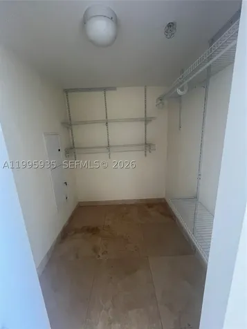185 SW 7th Street Miami FL 33130