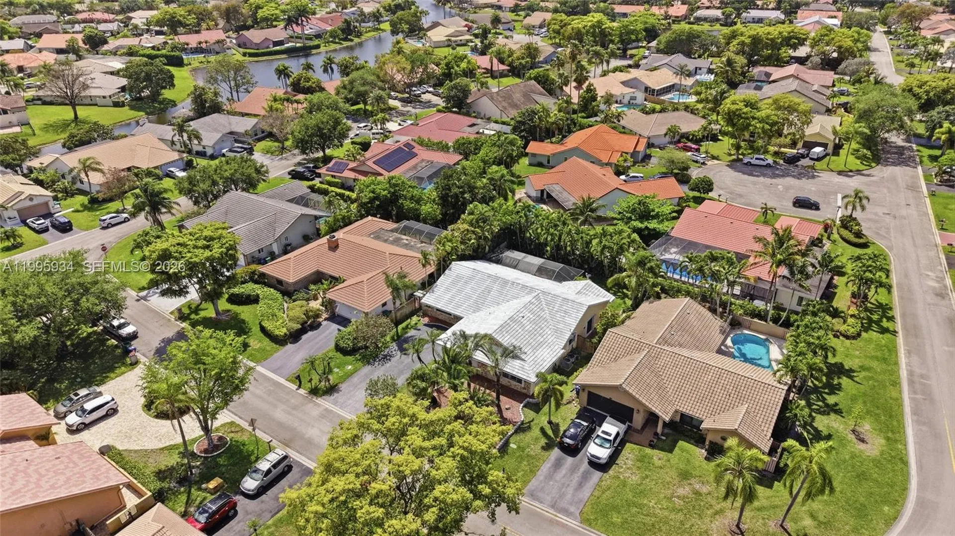 676 NW 107th Lane Coral Springs FL 33071