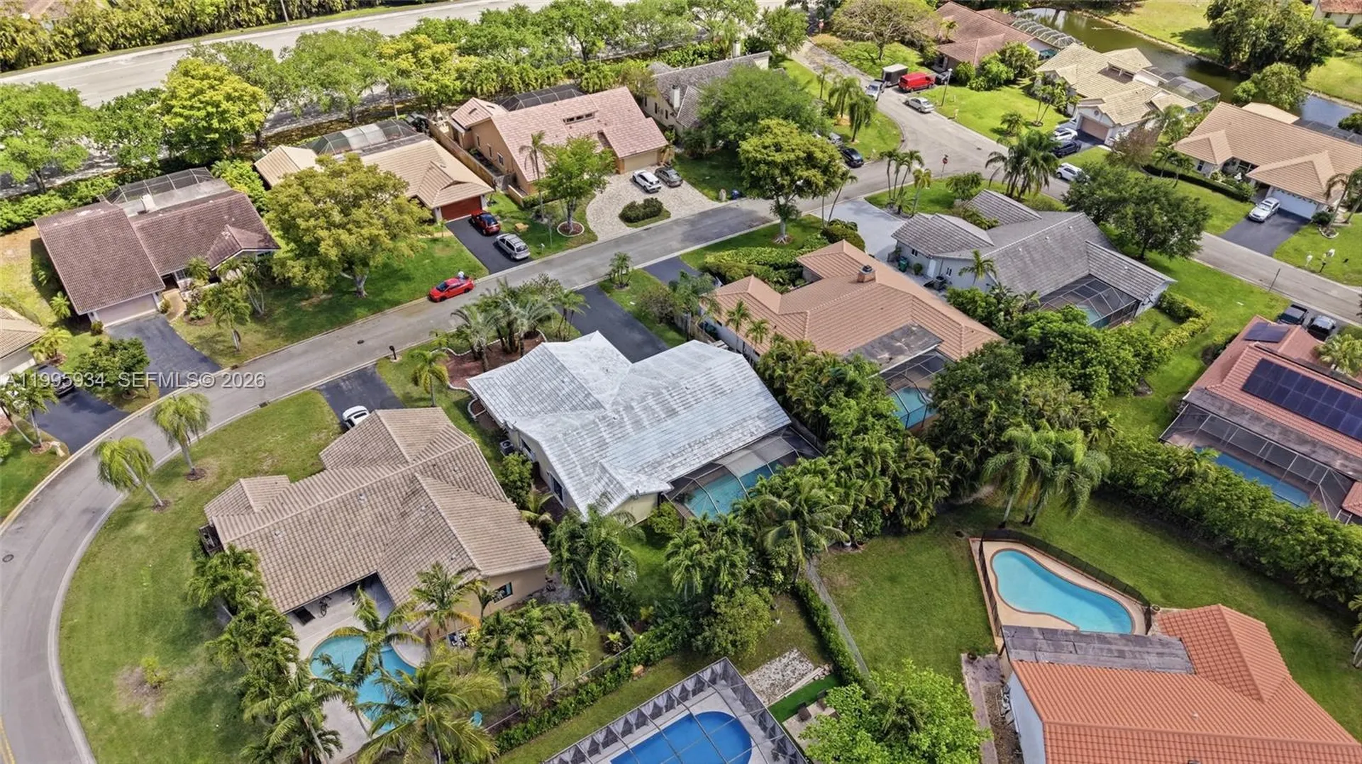 676 NW 107th Lane Coral Springs FL 33071