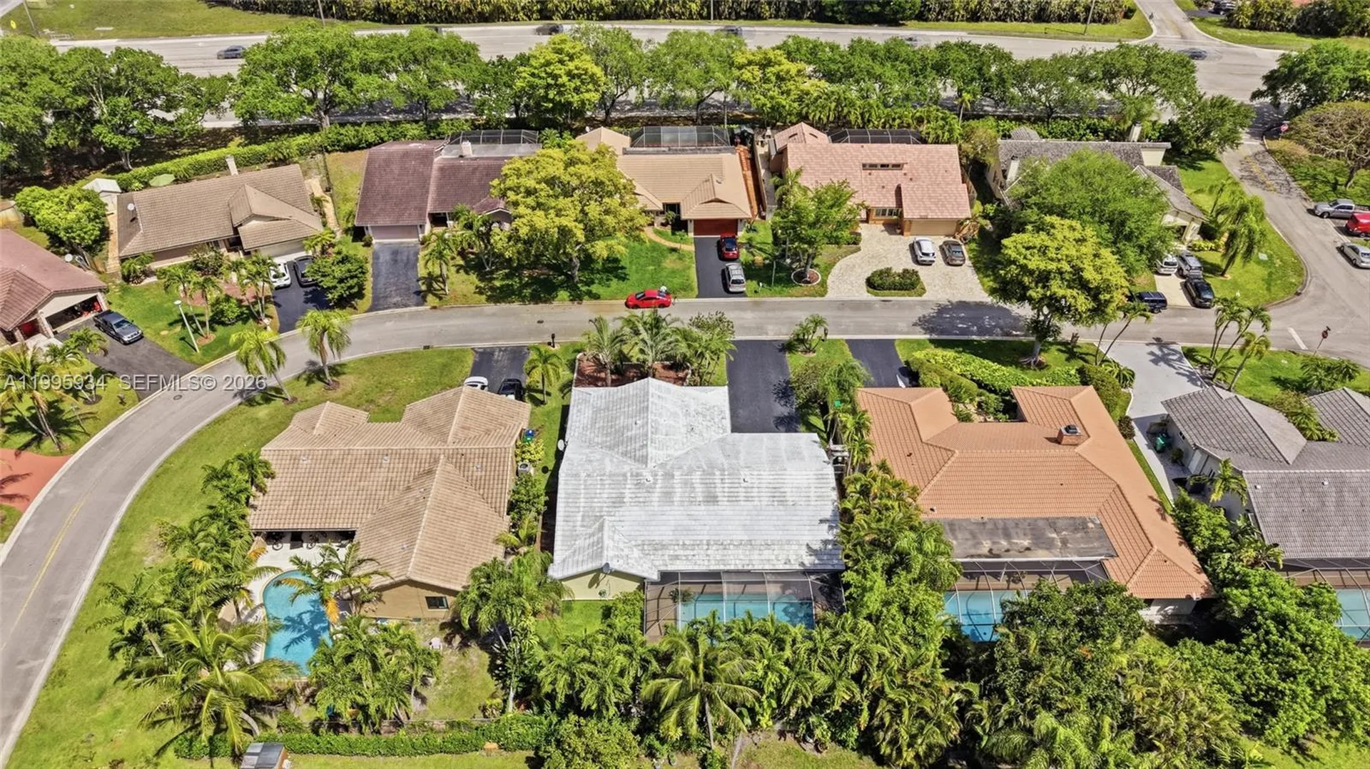 676 NW 107th Lane Coral Springs FL 33071