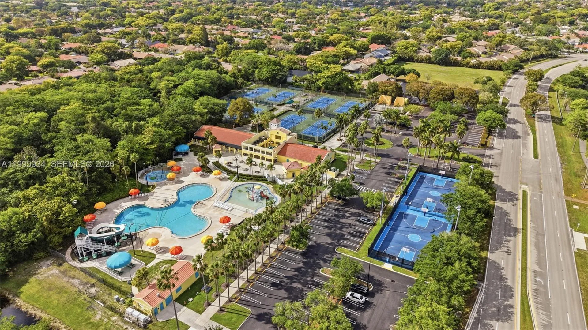 676 NW 107th Lane Coral Springs FL 33071