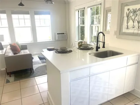 1611 Michigan Avenue Miami Beach FL 33139