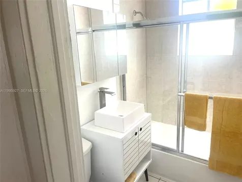 1611 Michigan Avenue Miami Beach FL 33139
