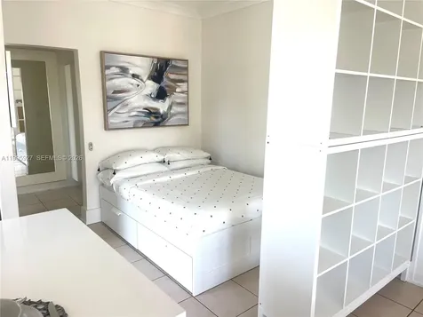 1611 Michigan Avenue Miami Beach FL 33139