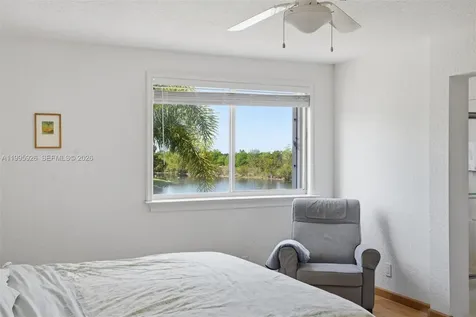 1326 Canary Island Drive Weston FL 33327