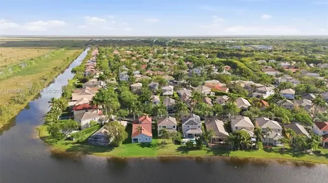 1326 Canary Island Drive Weston FL 33327