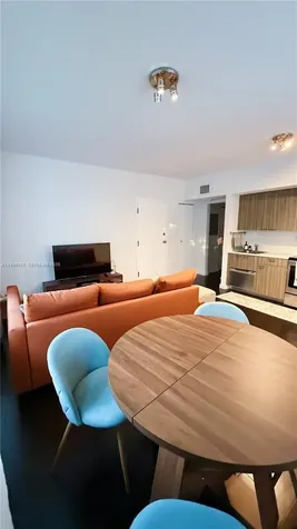 551 Michigan Avenue Miami Beach FL 33139