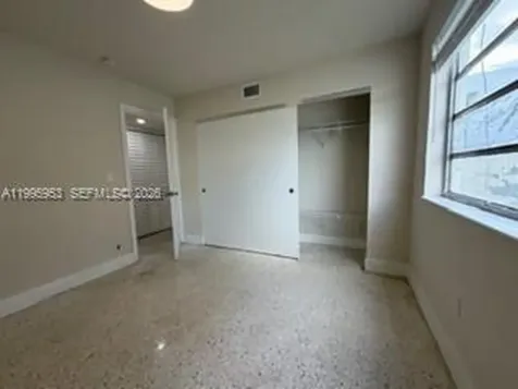 1607 NW 16th Avenue Miami FL 33125