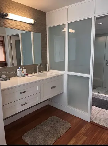 881 Ocean Drive Key Biscayne FL 33149