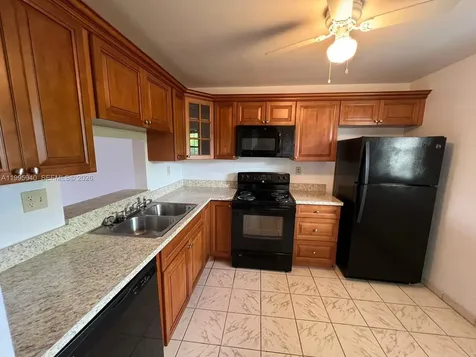 1800 SW 81st Avenue North Lauderdale FL 33068