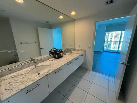 55 SE 6th Street Miami FL 33131